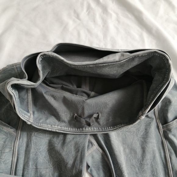 Lululemon Fast and Free High Rise Tight 25" Ice Dye Ice Wash Asphalt Grey 6 - Picture 12 of 16